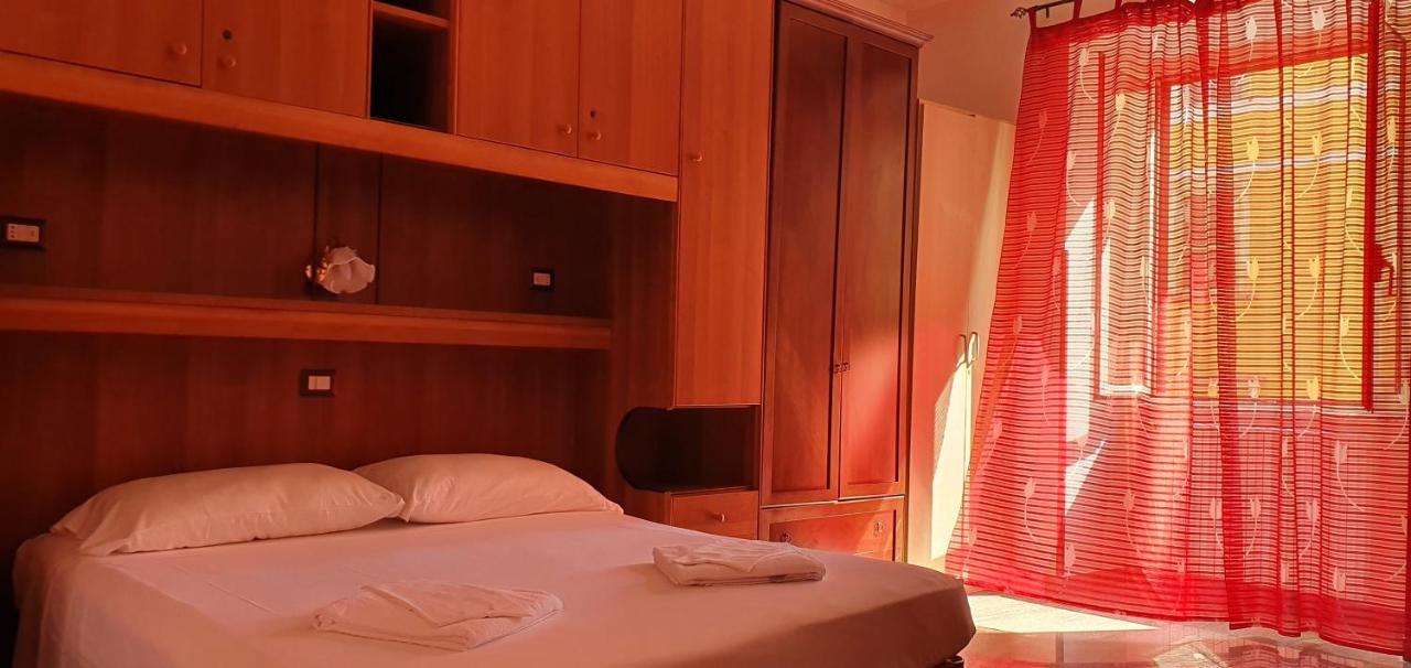 Domi 56 Apartment Рим Екстер'єр фото